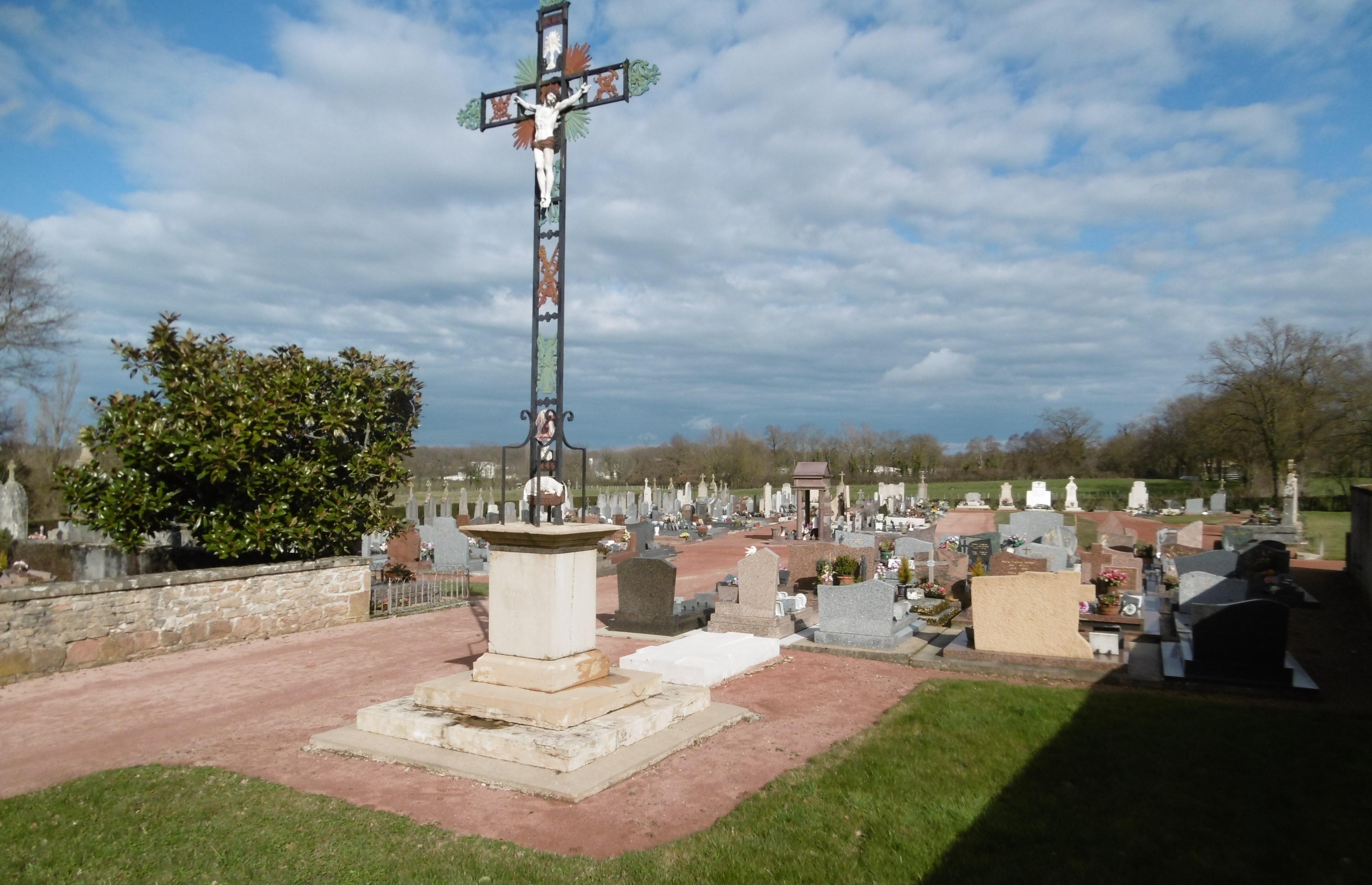 Cimetière vue générale