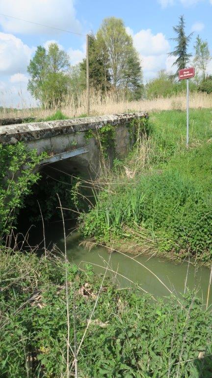 pont et bief Chevalqueue
